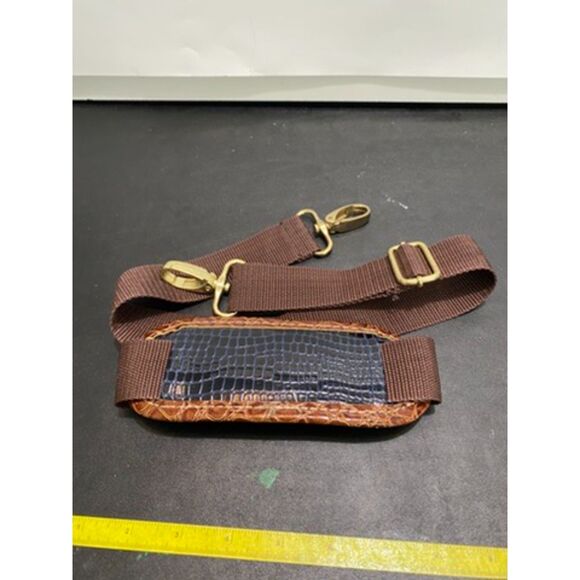 Samantha Brown Blue and Brown Croc Embossed Traveler Overnight Carrier Tote Bag - Picture 3 of 9